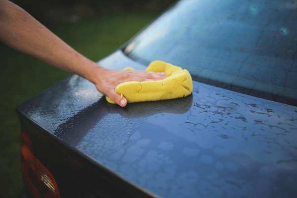 Как часто нужно мыть машину после окончания холодного сезона?