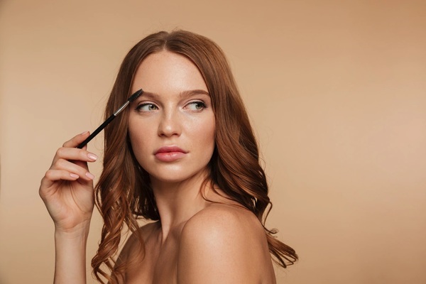 Купон даёт право сделать перманентный макияж бровей со скидкой 20% в студии перманентного макияжа Ляйзат Васильевой  