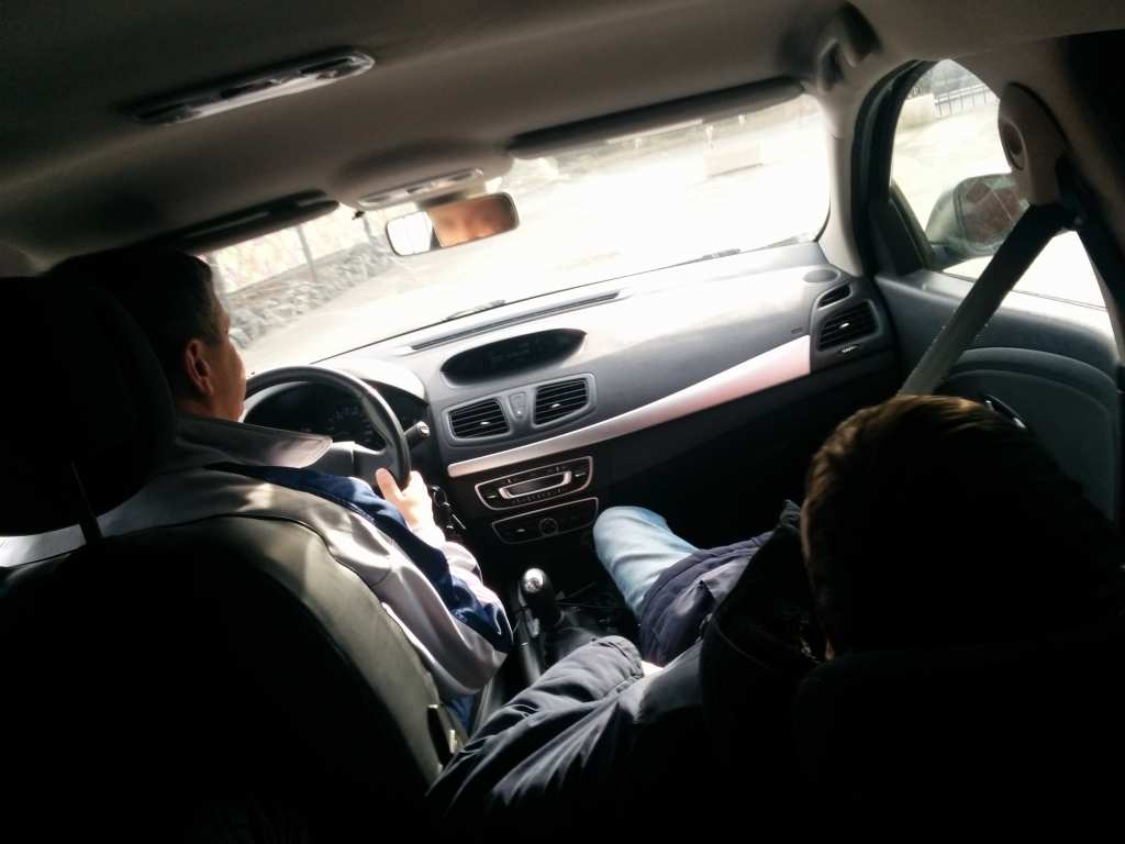 Орчанин прикрутил на автомобиль друга найденные номерные знаки и поехал по делам