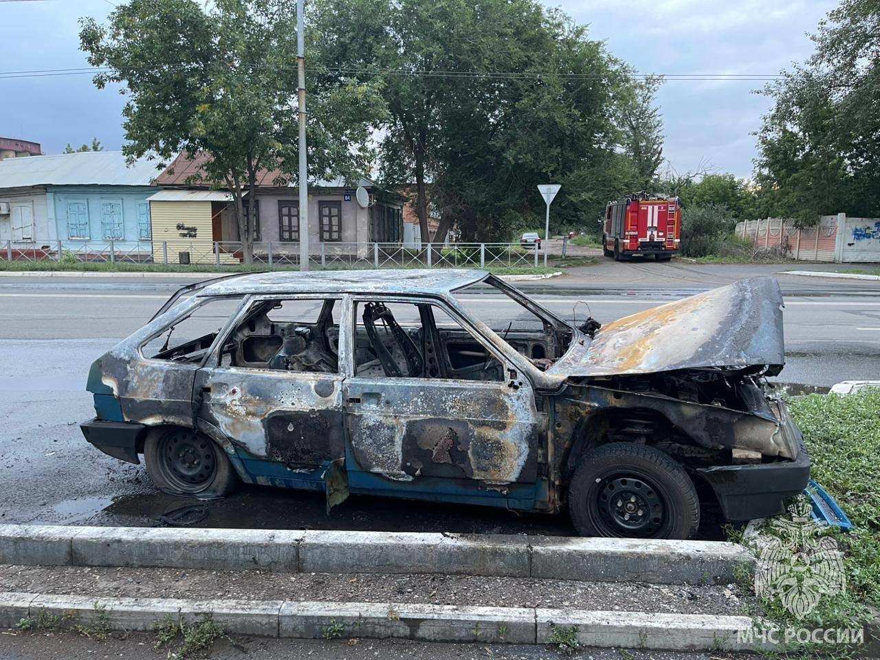 В Оренбурге в результате поджога сгорел автомобиль