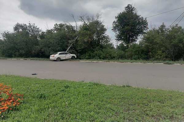 В Оренбурге столкнулись две легковушки