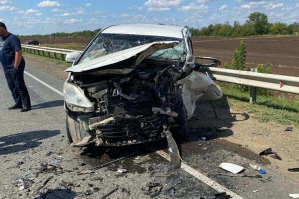 В Тоцком районе столкнулись два легковых автомобиля