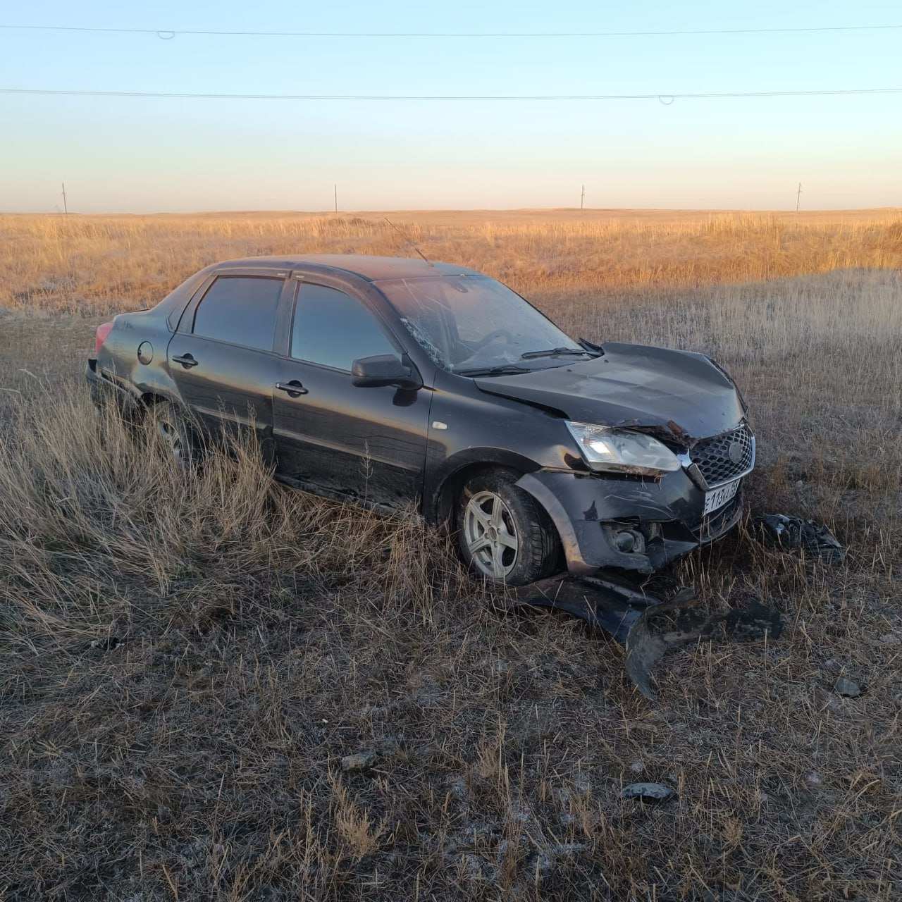 В Кваркенском районе перевернулся «Датсун»
