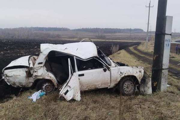 В Асекеевском районе произошло ДТП, в котором пострадали водитель и пассажир 