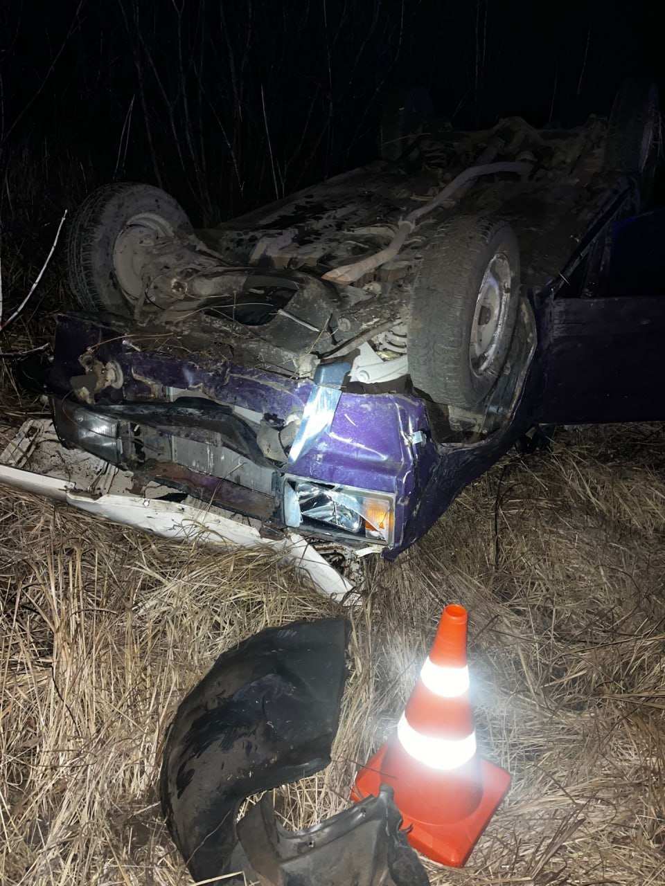 У села Сакмара перевернулся «ВАЗ-21074»