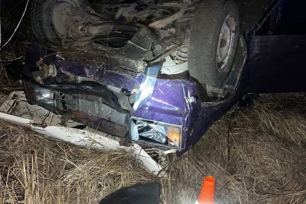 У села Сакмара перевернулся «ВАЗ-21074»