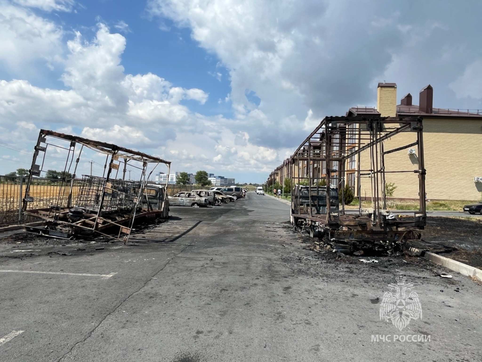 На нелегальной заправке в Ростовской области сгорело семь автомобилей