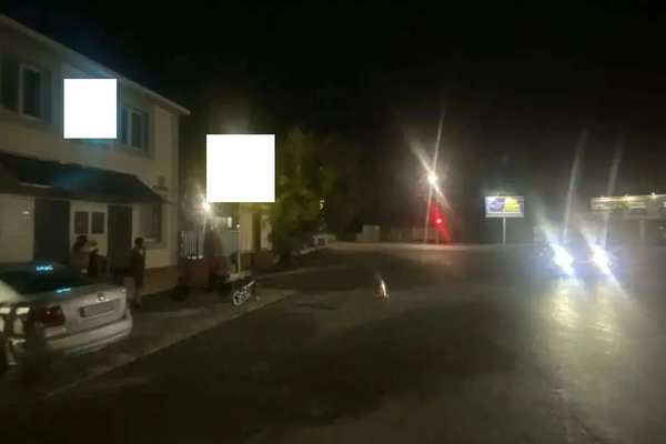 В Оренбурге столкнулись два электросамокатчика