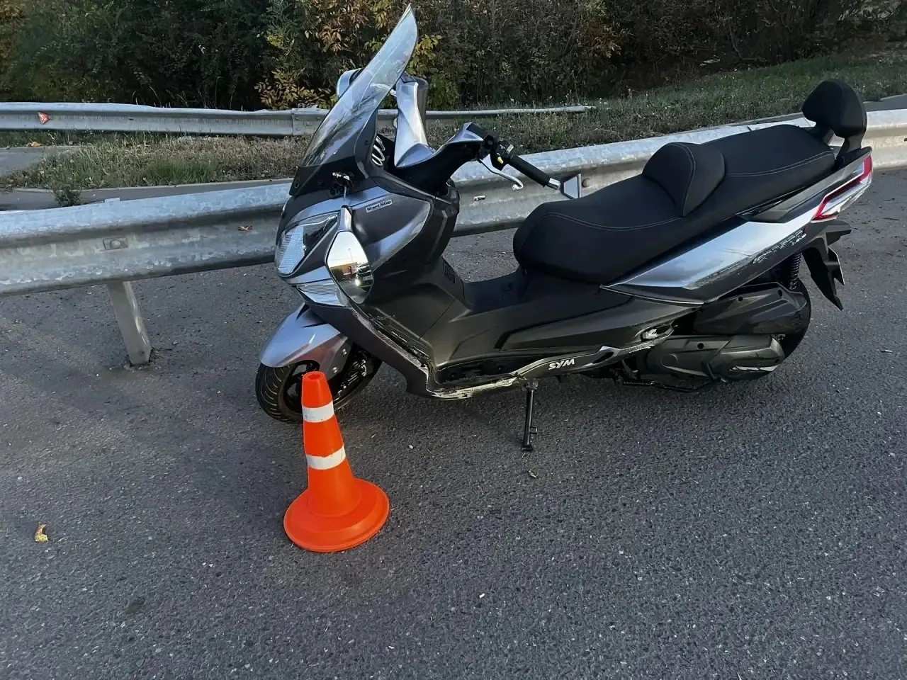 В Оренбурге сотрудники Госавтоинспекции устанавливают обстоятельства ДТП с участием скутера 