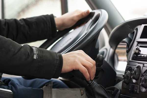 Наказание для водителей без прав могут ужесточить