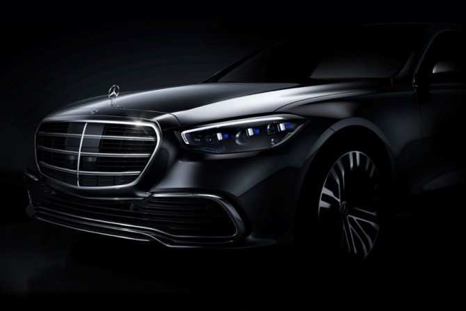 Mercedes-Benz рассекретил дизайн нового S-Class