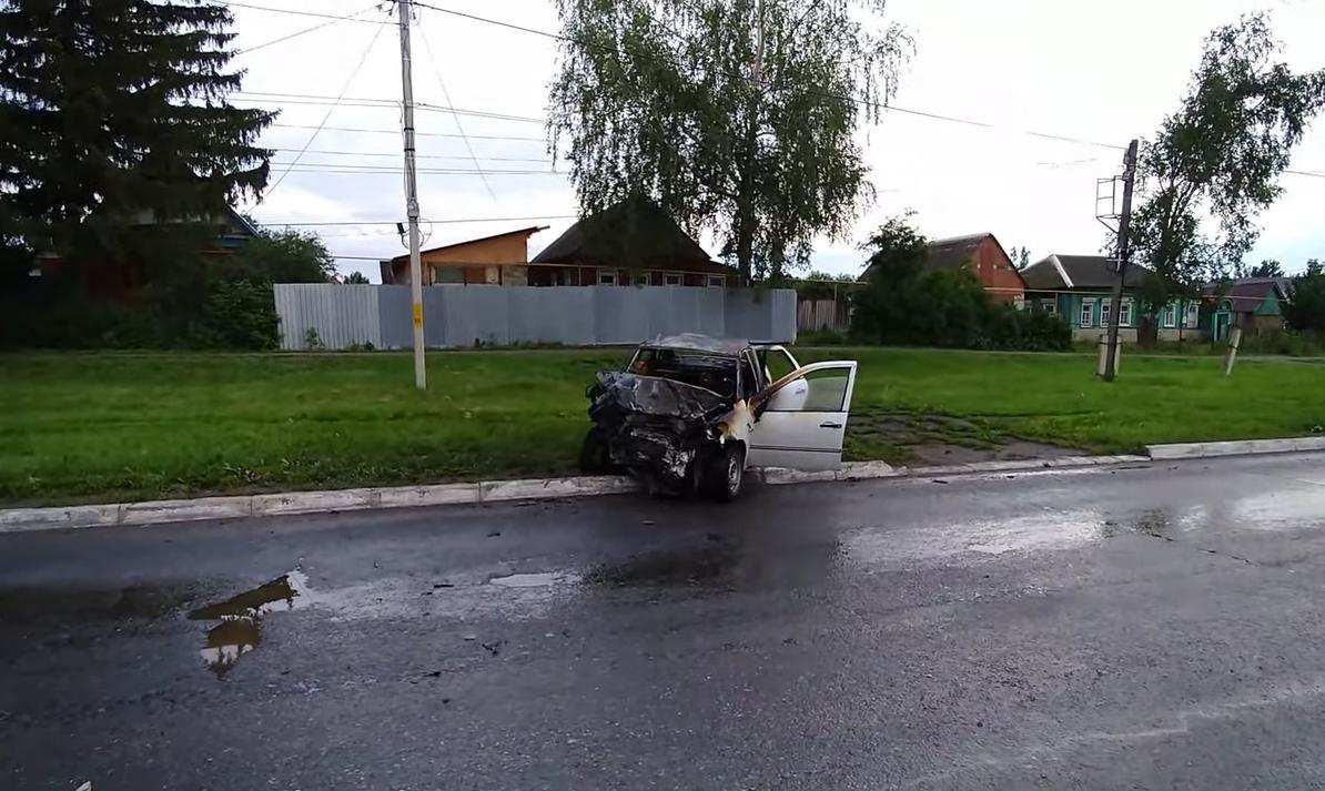 В Мордовии 6 человек погибли в результате аварии с участием такси