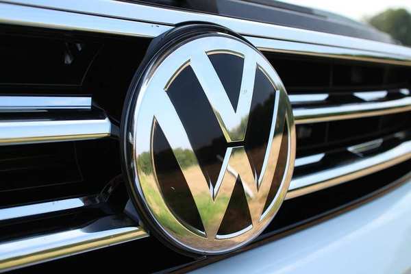 Volkswagen отзывает автомобили из-за отсутствия уплотнителей на дверях