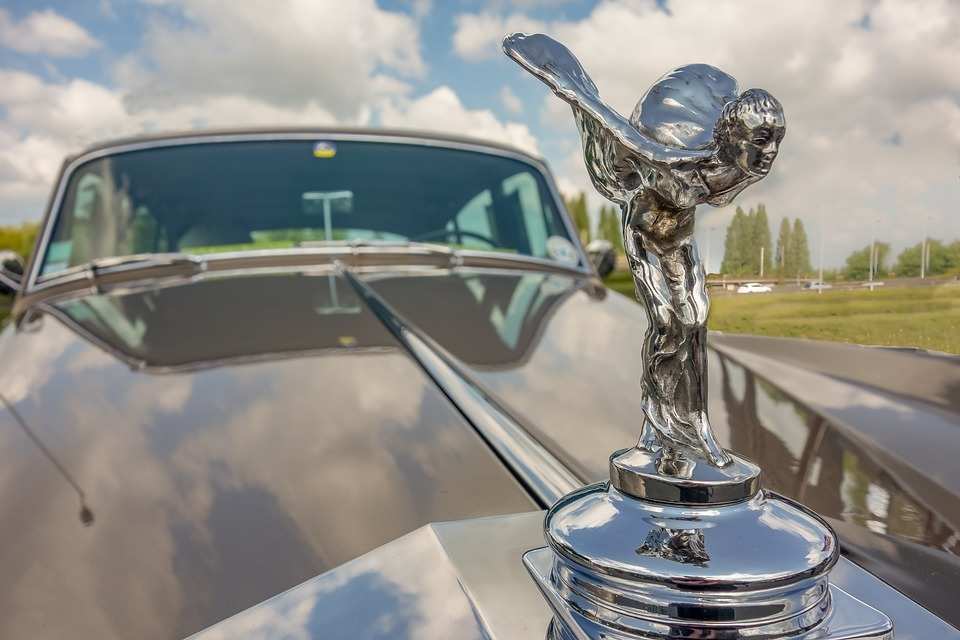 Rolls-Royce задумался о выпуске электрической модели