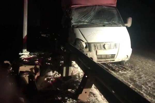 На трассе «Уфа-Оренбург» погиб водитель грузовика