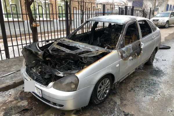 Автомобиль оренбуржца сгорел спустя сутки после покупки