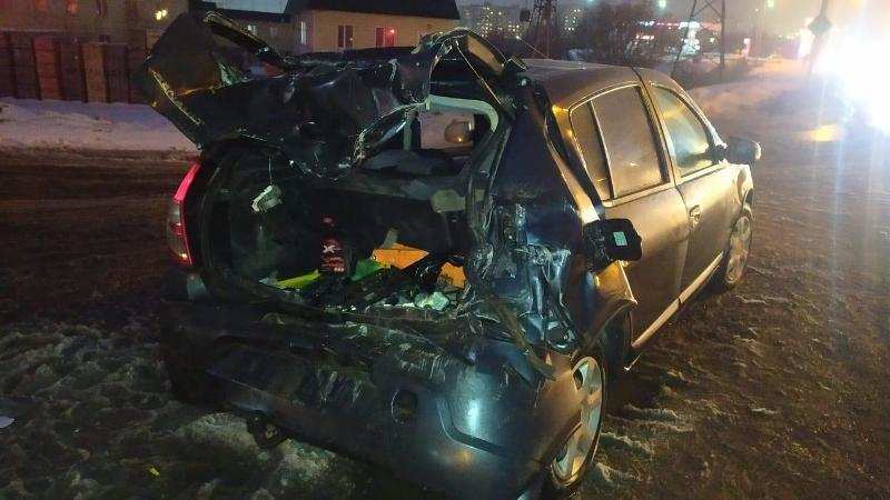 В Оренбурге в столкновении трех автомобилей пострадали двое детей