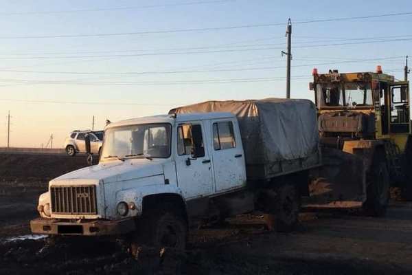 Под Оренбургом водитель погиб при буксировке грузовика