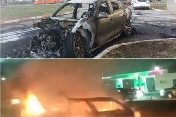В Оренбурге ночью сгорели сразу два автомобиля