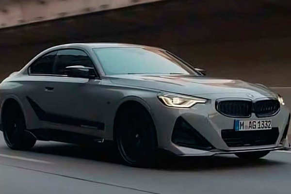 В Сеть утекли новые изображения BMW 2-Series Coupe
