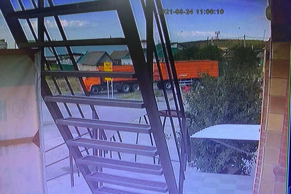 В Оренбуржье «КамАЗ» сбил пешехода и уехал 