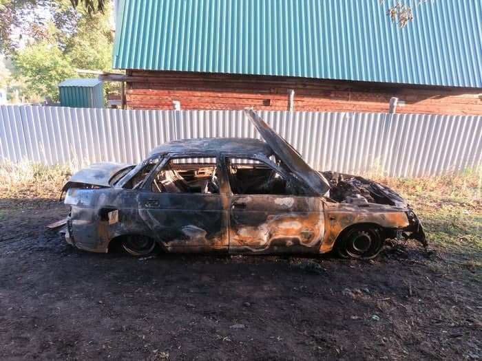 Житель Медногорска хотел помириться с любимой и сжег ее автомобиль