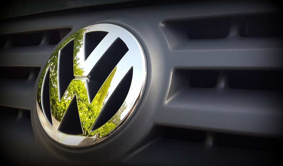 Volkswagen будет обшивать салоны автомобилей кожей из кофе