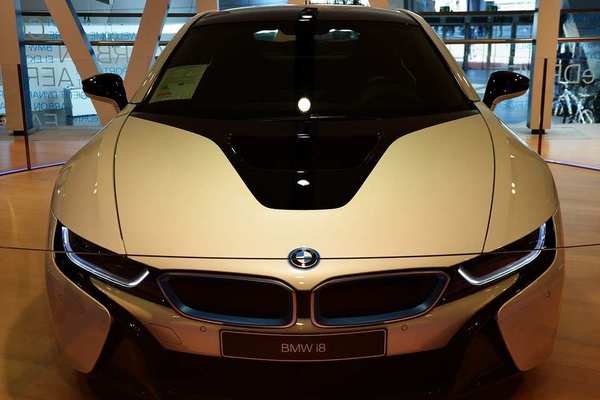 Кузов BMW сможет изменять цвет по нажатию кнопки