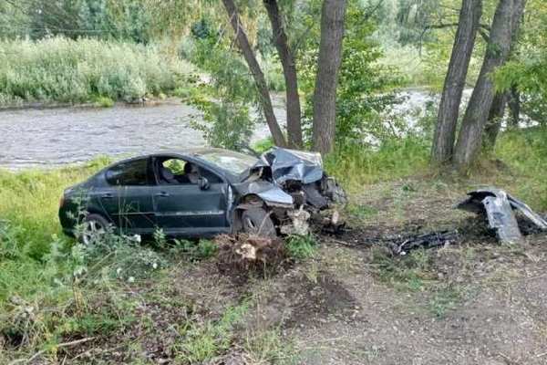 В Кувандыке погиб водитель Peugeot 407