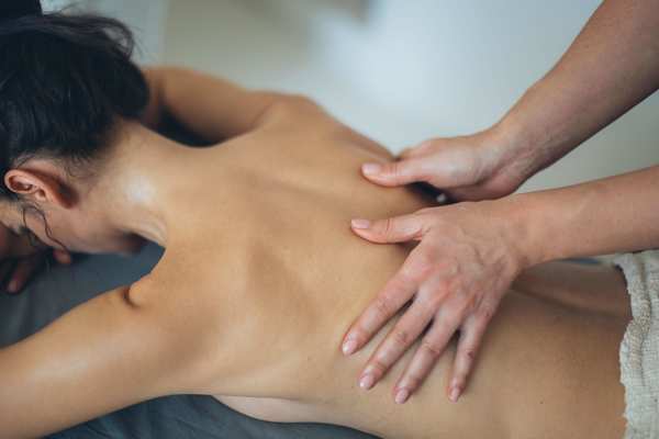 Бесплатный массаж спины в ОК «Колибри»