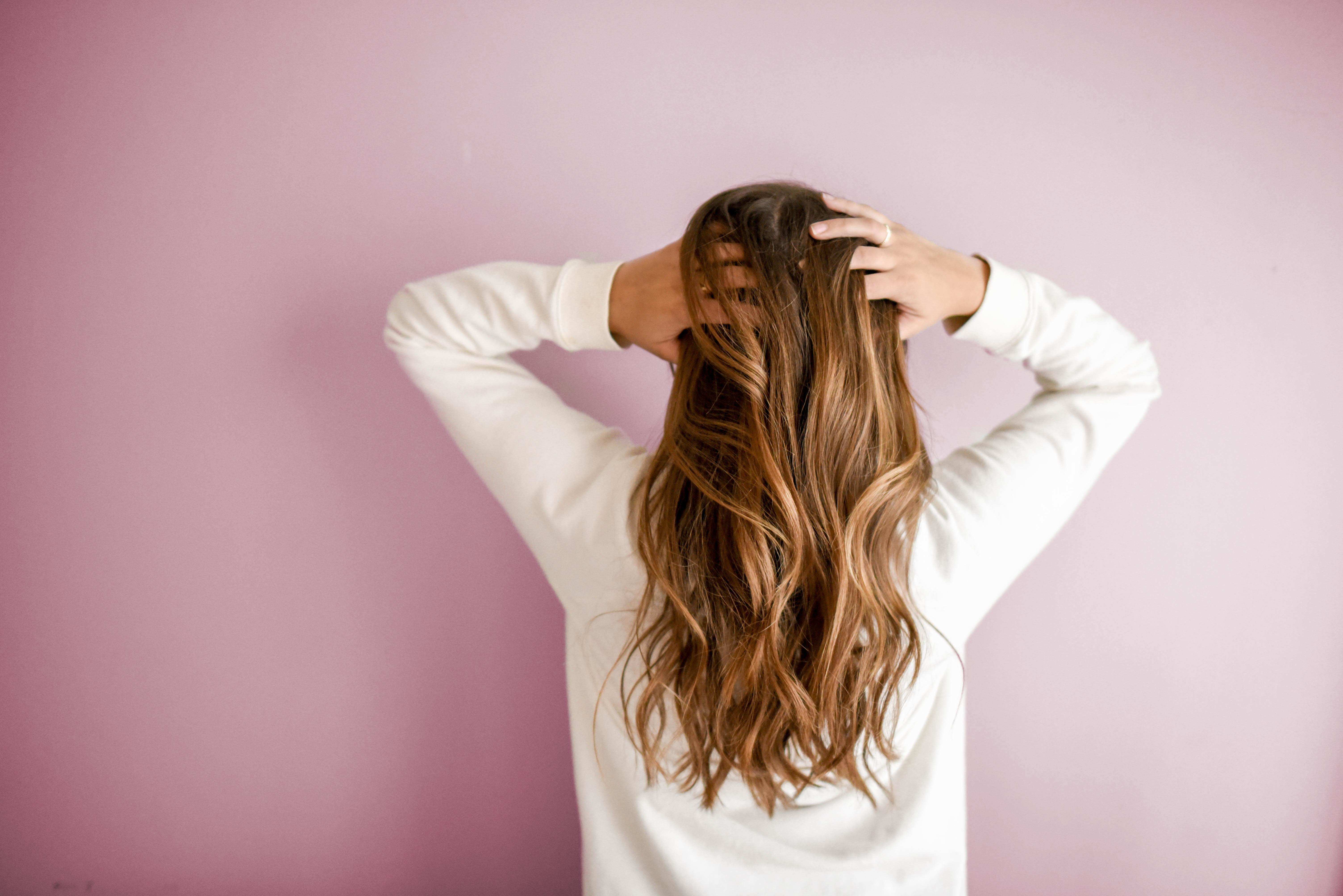 Как оживить скучный цвет волос