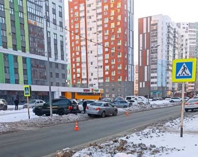 В Оренбурге 12-летний мальчик угодил под колёса иномарки