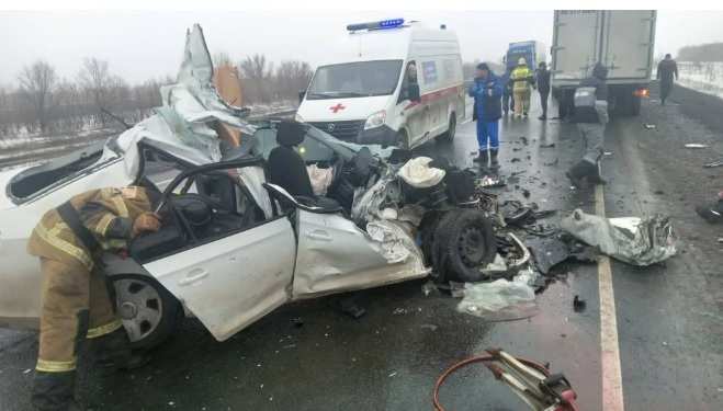 В страшном ДТП в Тоцком районе погиб пассажир легкового автомобиля