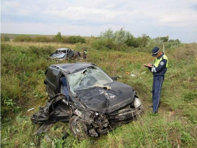 В аварии на трассе Оренбург-Казань произошло ДТП, в котором погиб человек 