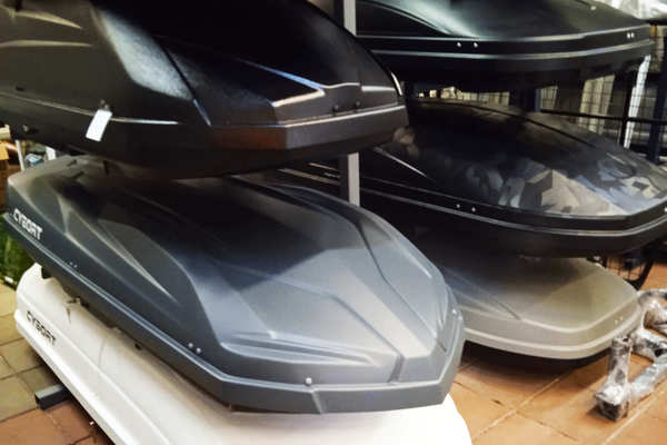 Автобоксы Cybort F1 в спортивном дизайне "Формулы-1"