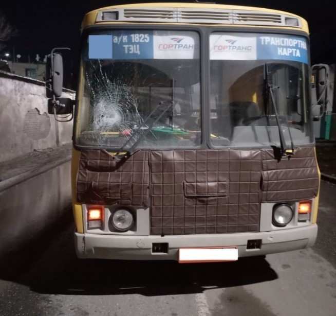 В Оренбурге пешеход попал под колёса автобуса