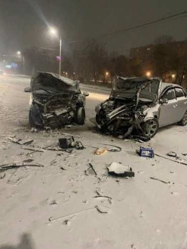 В ДТП в Оренбурге пострадали три человека