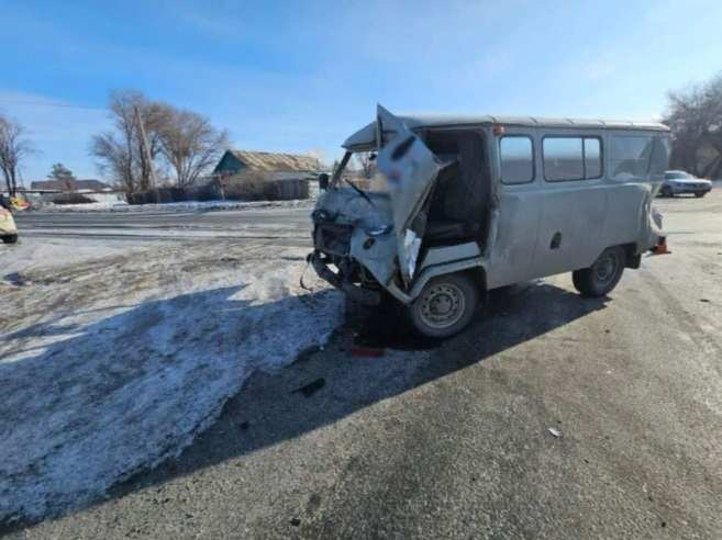 Орская полиция устанавливает обстоятельства аварии с двумя пострадавшими