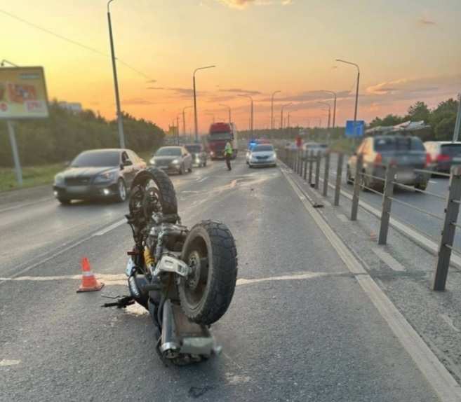 В Оренбурге произошло ДТП с участием мотоциклиста