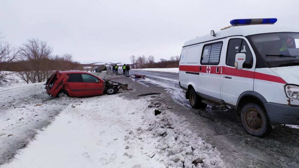 Серьезное ДТП произошло на трассе Оренбург - Орск