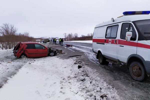 Серьезное ДТП произошло на трассе Оренбург - Орск