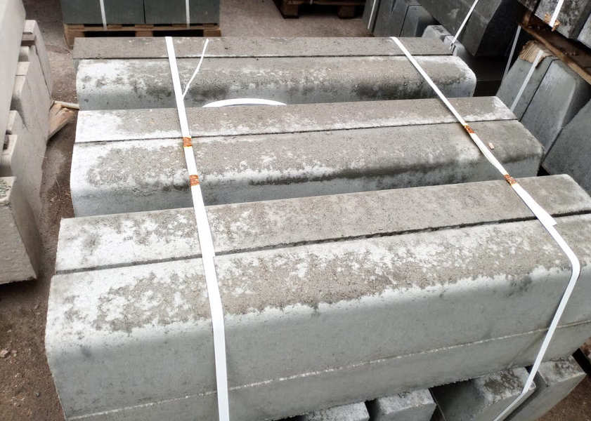35831