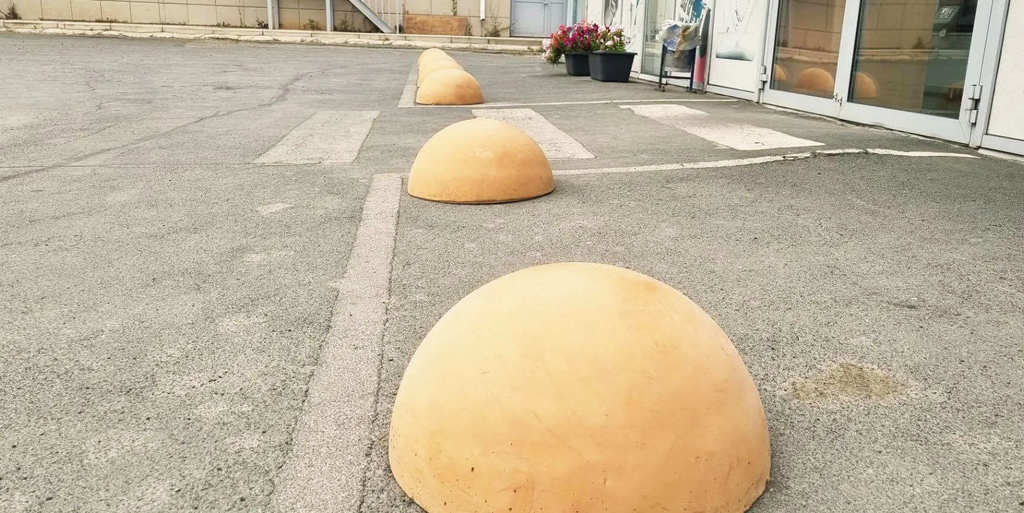 38406
